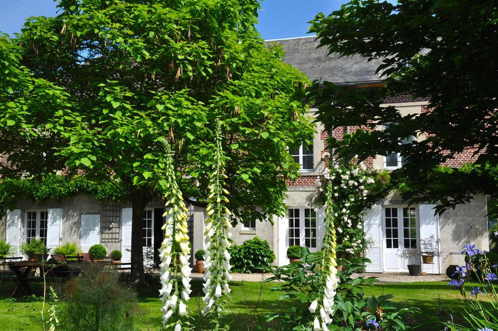 La Maison & L'Atelier Neuilly-en-Thelle Exterior photo